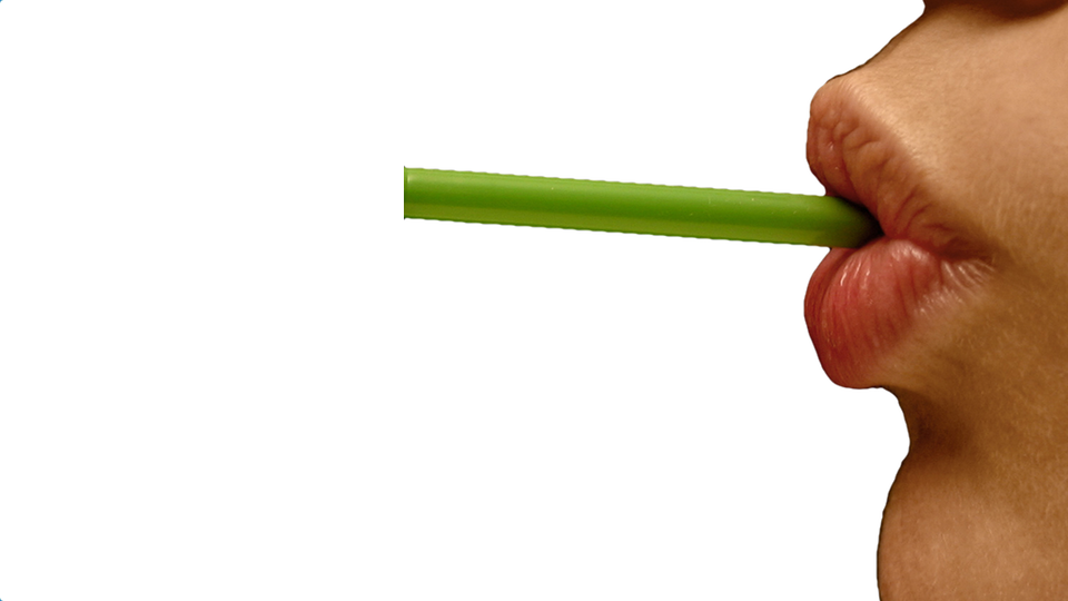 Straw therapy for the tired voice